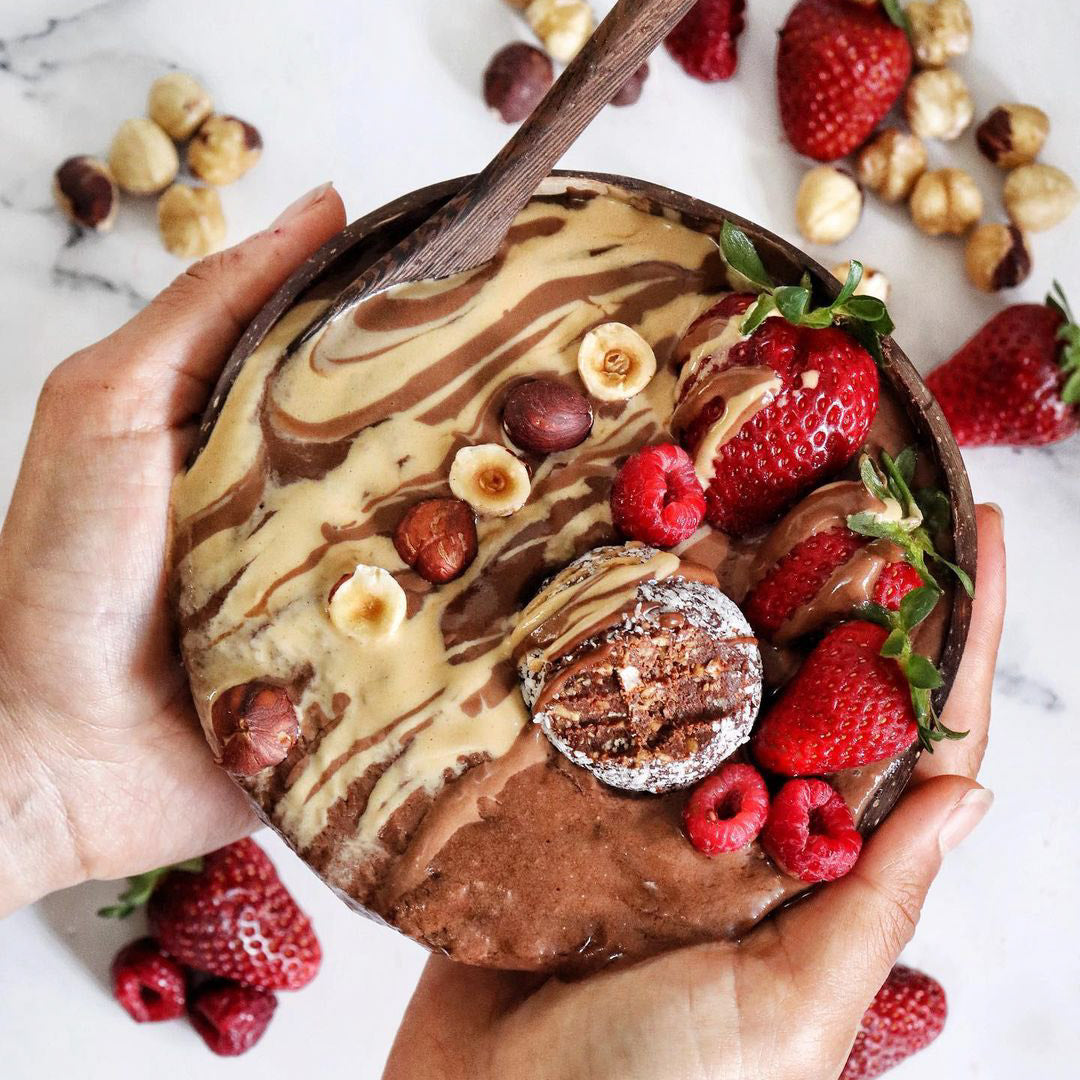Chocolate Brownie Protein Smoothie Bowl