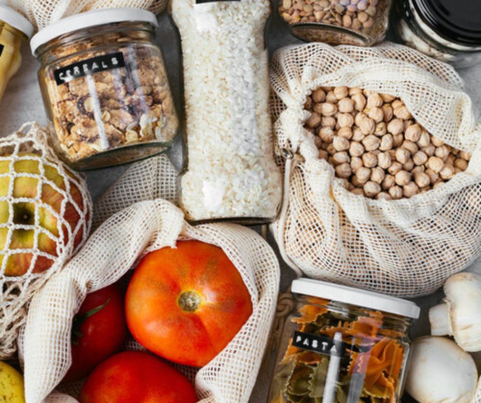 Reducing Plastic Waste in Your Kitchen: A Guide for Plant-Based Eaters