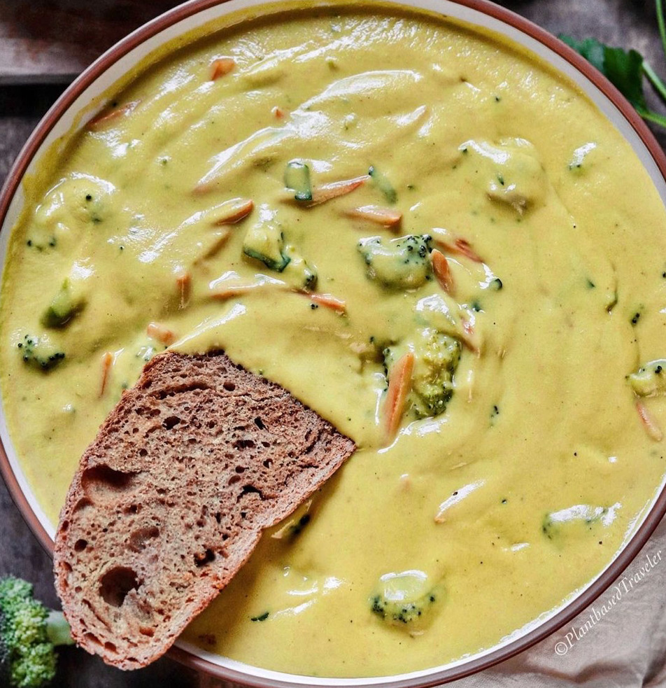 Broccoli ‘Cheddar’ Soup