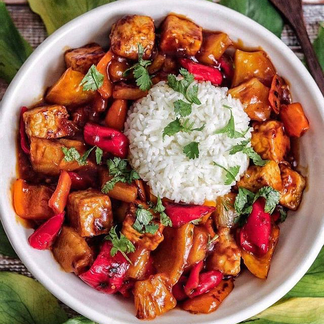 Sweet and Spicy Tempeh Pineapple and Pepper Stir-Fry