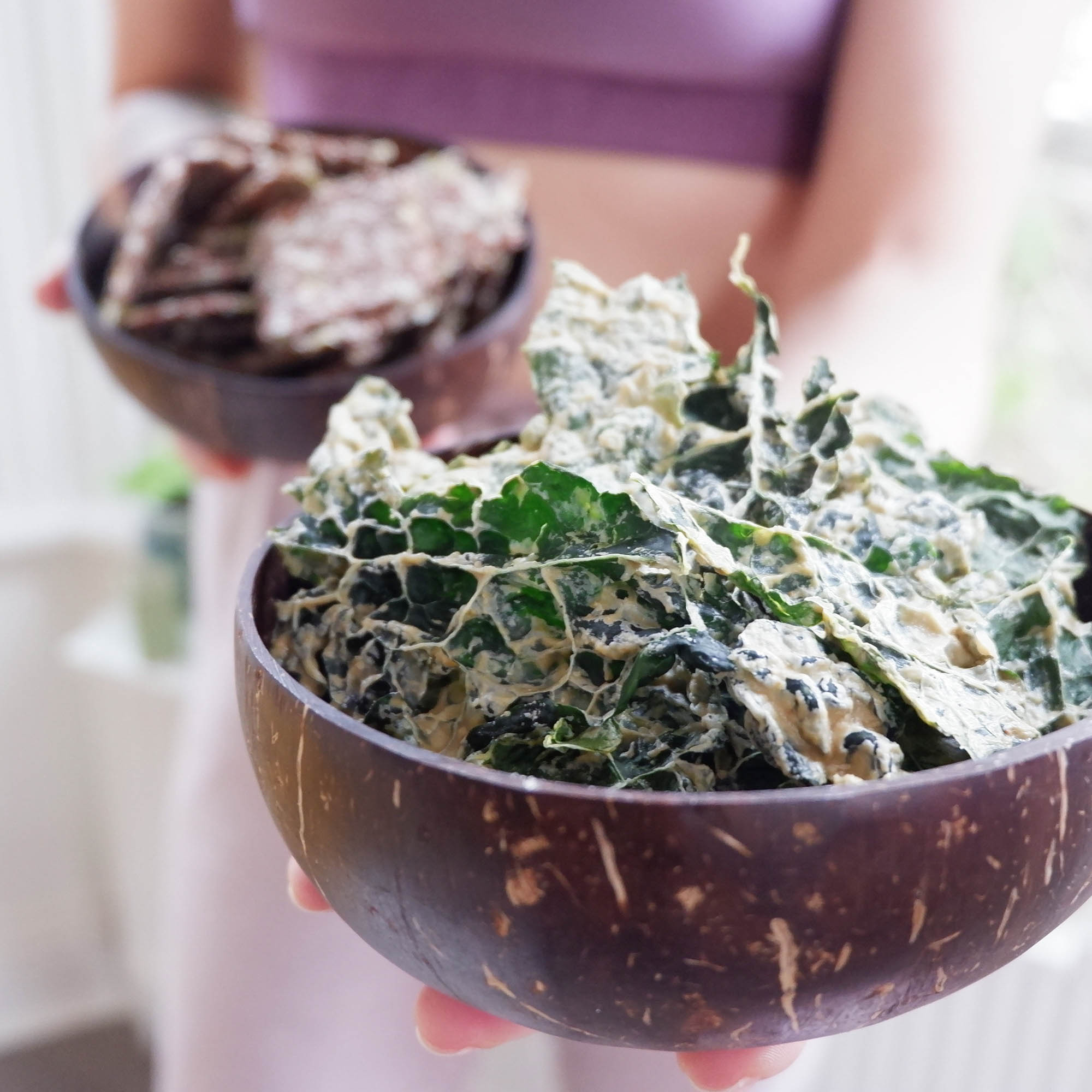 Crunchy Kale Chips with Spicy Cashew Sauce